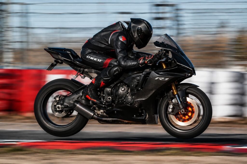 Sportbike rider braking hard on track — why high performance brake fluid matters