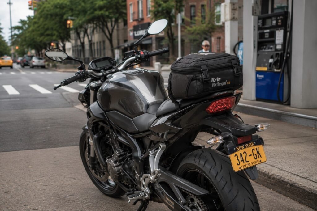Compact 15-liter motorcycle tail bag for daily commuting